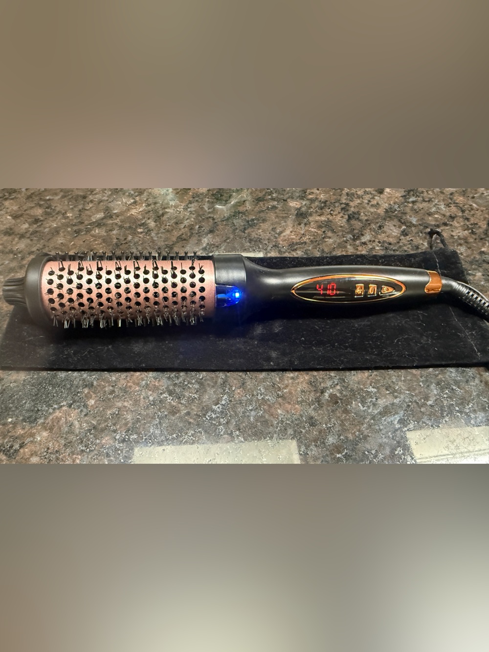 Ceramic Heated Round Styling Brush in Black and Rose Gold - Unbranded